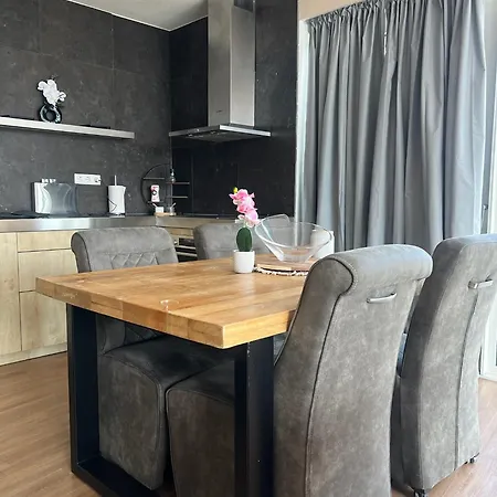 Luxury In The Center