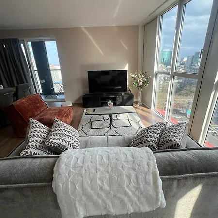 Daire Luxury In The Center *