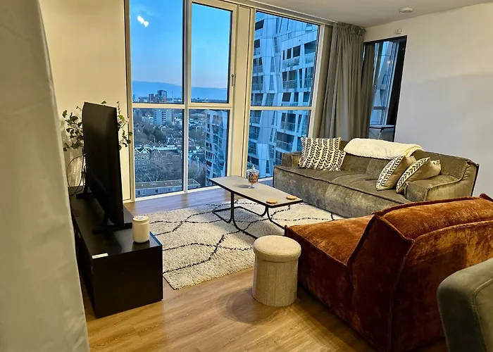 Luxury In The Center *